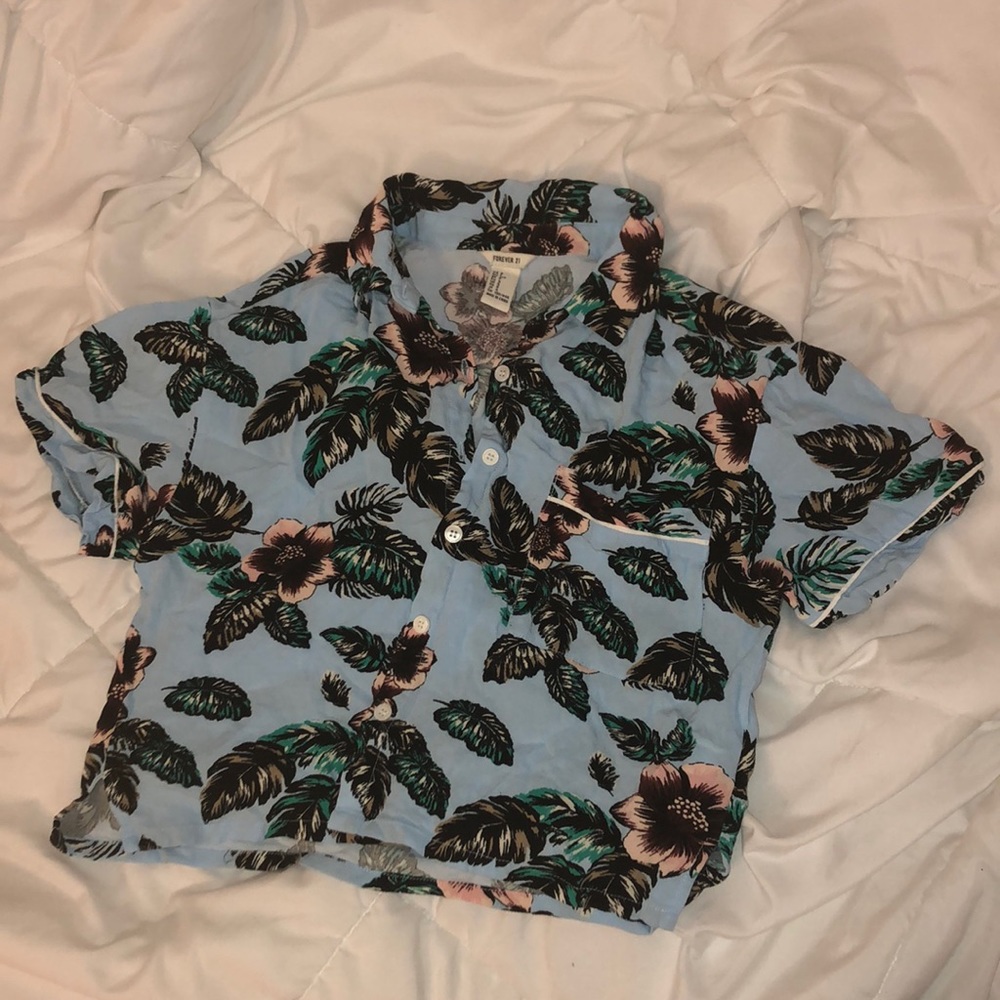 Cropped Hawaiian button up
